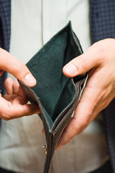 man holding open empty wallet round rock tx